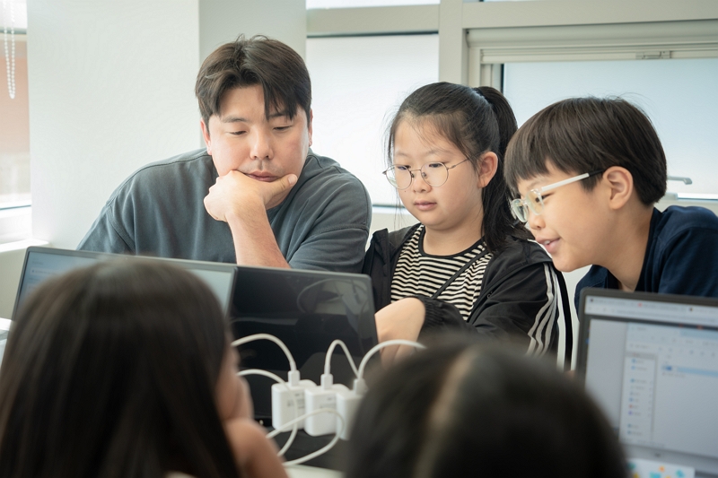 임직원의 AI 교육 봉사 참여